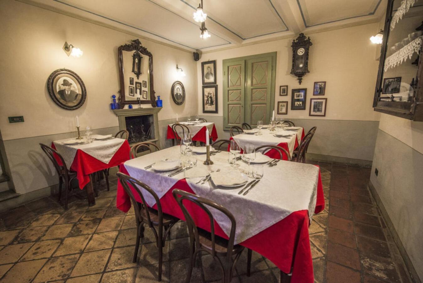 Albergo Ristorante Garibaldi Cisterna d'Asti Exterior photo
