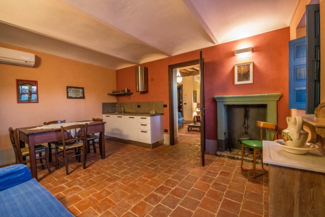 Albergo Ristorante Garibaldi Cisterna d'Asti Exterior photo