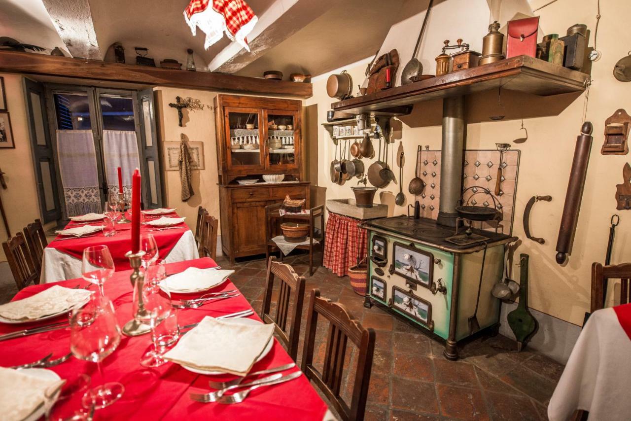 Albergo Ristorante Garibaldi Cisterna d'Asti Exterior photo